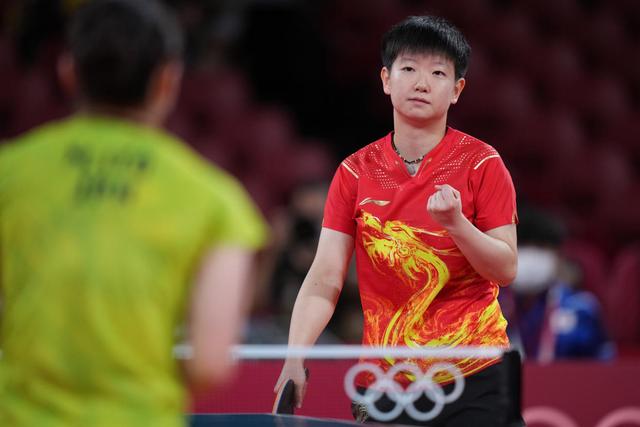 孔蒂：我和球员彼此联结深厚，这场胜利是全员努力的结果